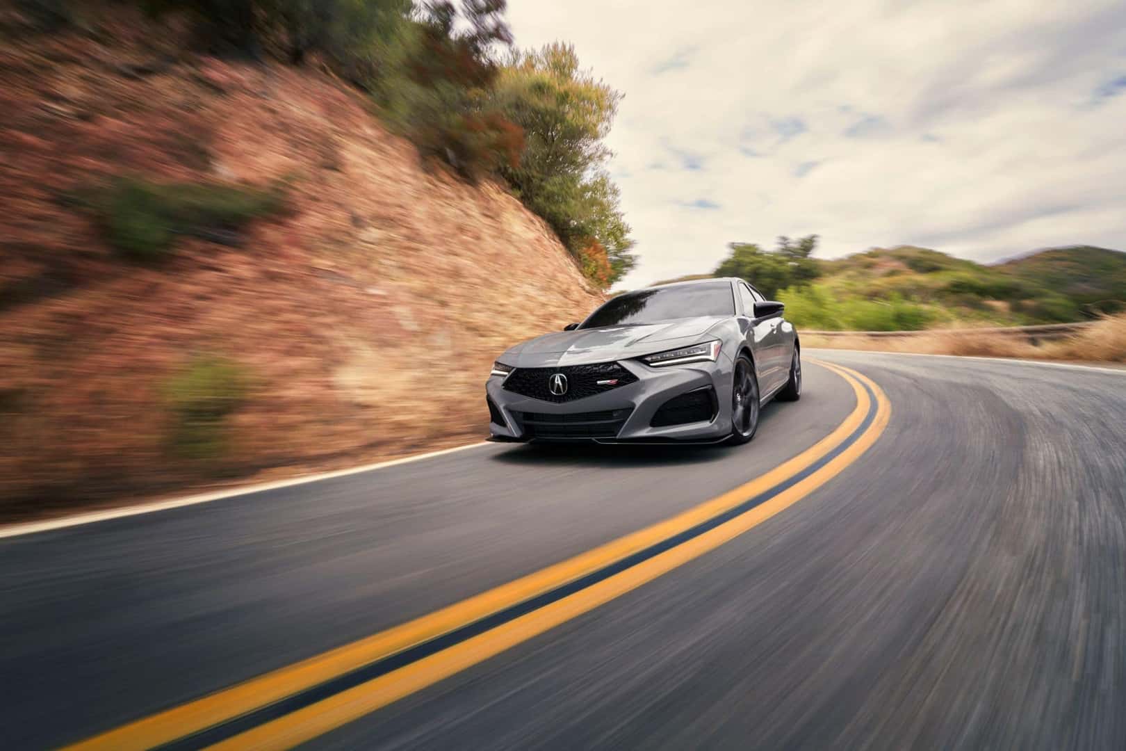 TLX vs Genesis G70