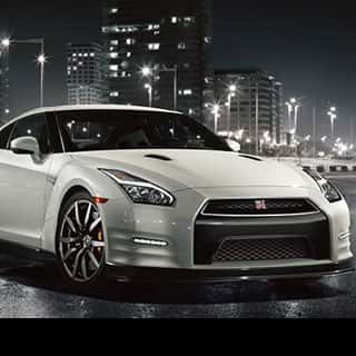 Nissan GT-R