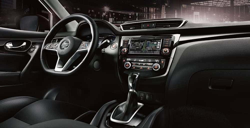 2019-Nissan-Rogue-Sport-dashboard