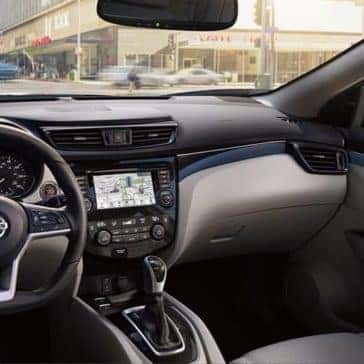 2019-Nissan-Rogue-Sport-steering-wheel