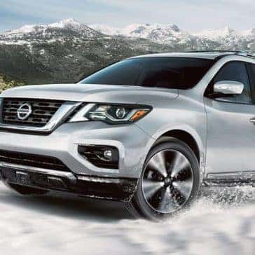 2020 Nissan Pathfinder In the Snow