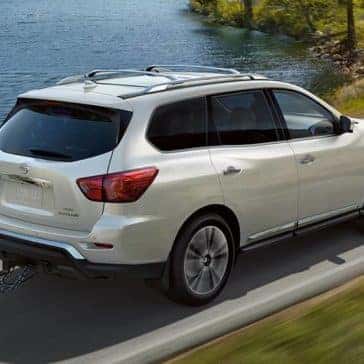 2020 Nissan Pathfinder Towing Boat