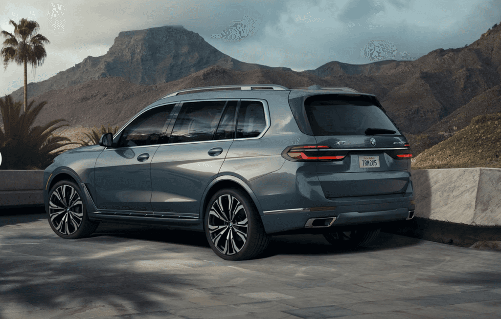 Exterior of a 2025 BMW X7