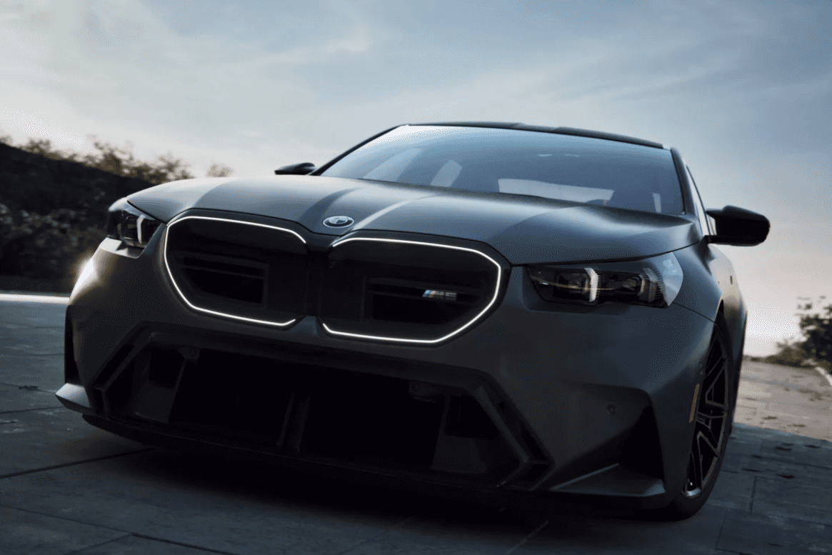 Black 2027 BMW M5