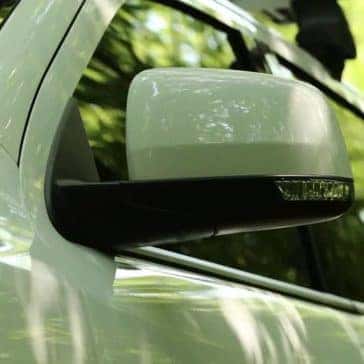 2019-dodge-durango-rear-view-mirror