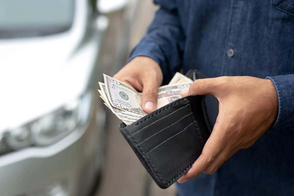 The Benefits of Putting a Down Payment on a Car