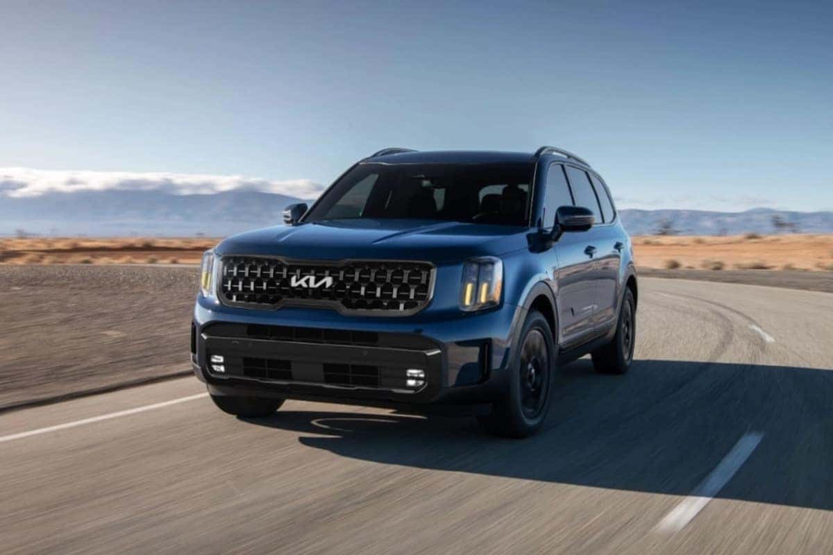  2024 kia telluride vs. chevy tahoe