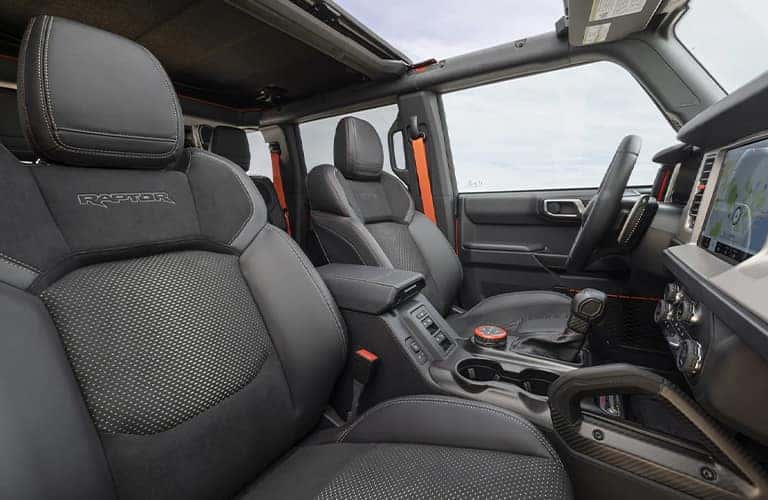 2023 Ford Bronco front seats
