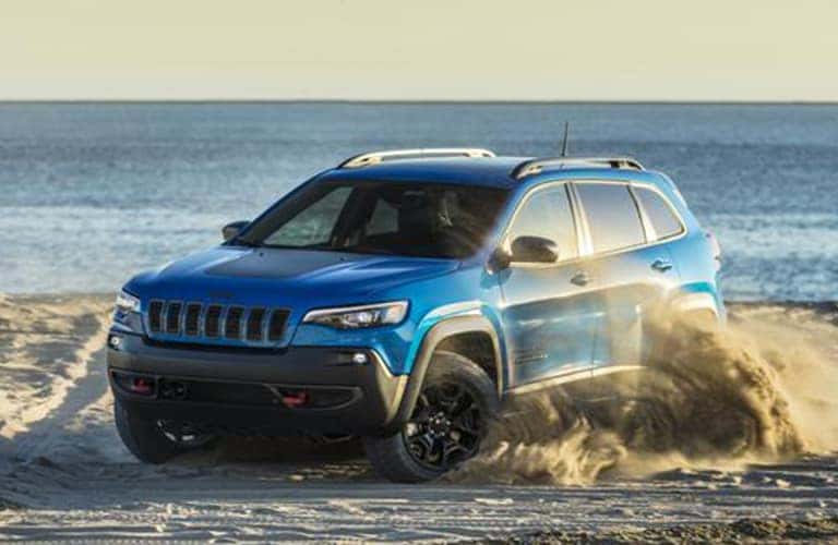 2020 Jeep Cherokee in sand