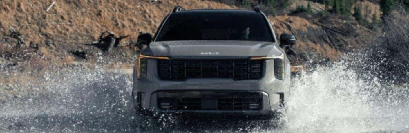 2024 Kia Sorento front view in water