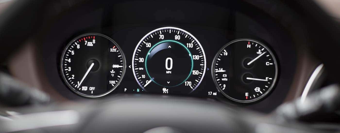 2018 Buick Enclave Efficiency on Dashboard