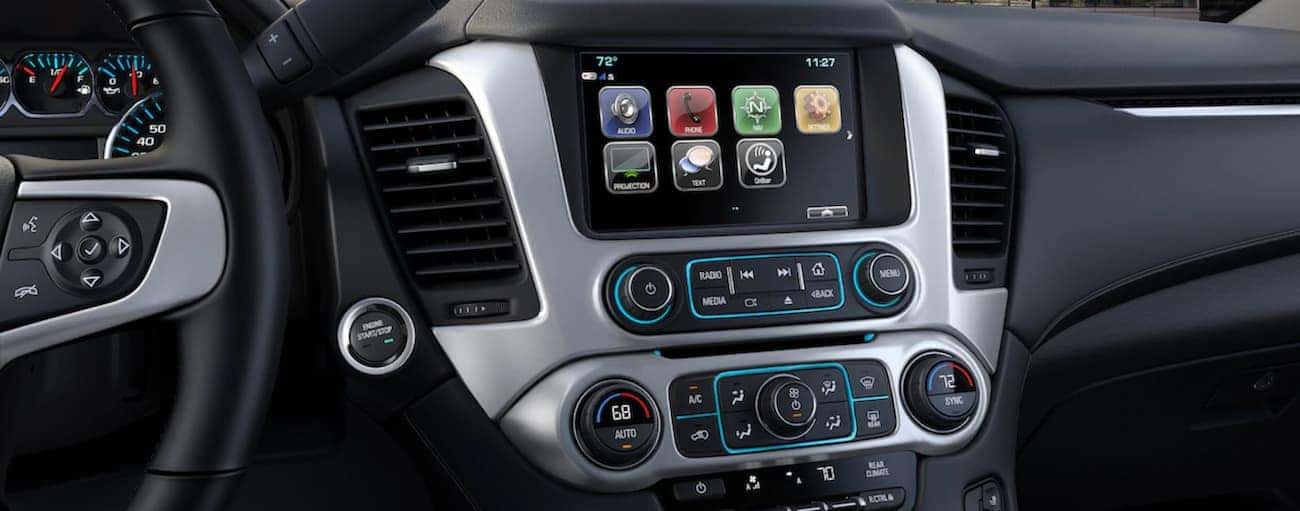 Closeup of 2019 GMC Yukon infotainment