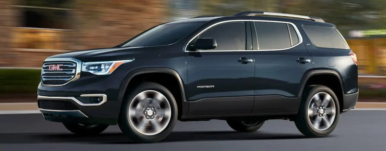 2019 GMC Acadia vs 2019 Nissan Pathfinder | Carl Black Buick GMC Roswell