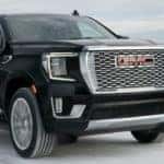 2021 GMC Yukon Denali Exterior Passenger Side Front Angle