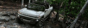2022 GMC Hummer EV front view