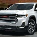 A new 2022 GMC Acadia, a vehicle in Roswell GA that has a backup camera.