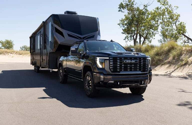 2024 GMC Sierra HD front end