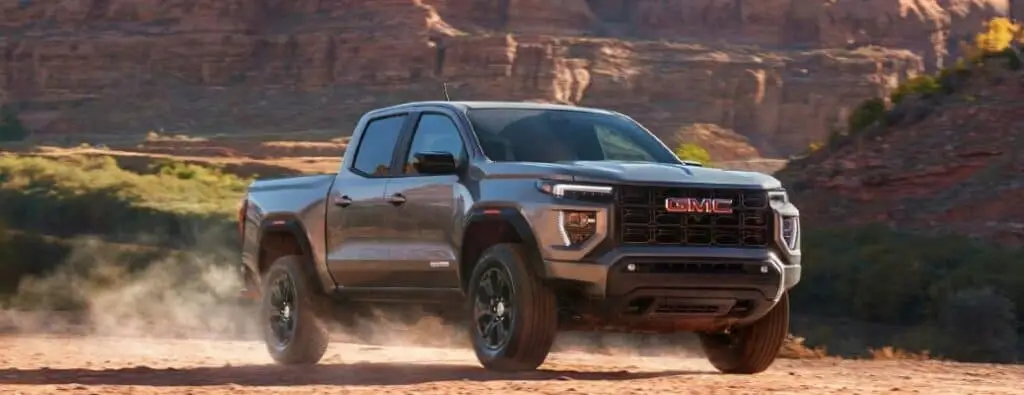 What technology features does the 2024 GMC Canyon offer? | Carl Black ...