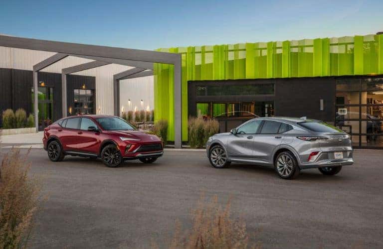 Does the Buick Envista come in AWD? Carl Black Buick GMC Roswell