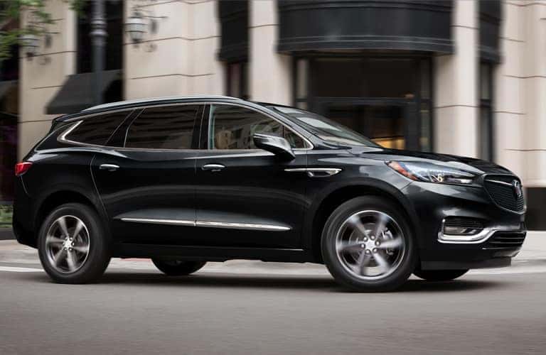 2020 Buick Enclave profile view