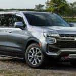 2021-Chevrolet-Suburban-parked-next-to-a-body-of-water_o