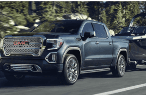2022 GMC Sierra 1500 towing a boat