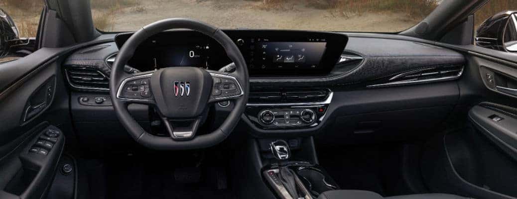 The controls and massive displays in the 2024 Buick Envista.