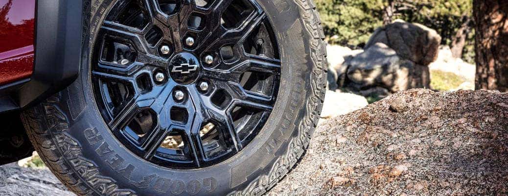 A close up of the front wheel of the 2024 Chevy Colorado.