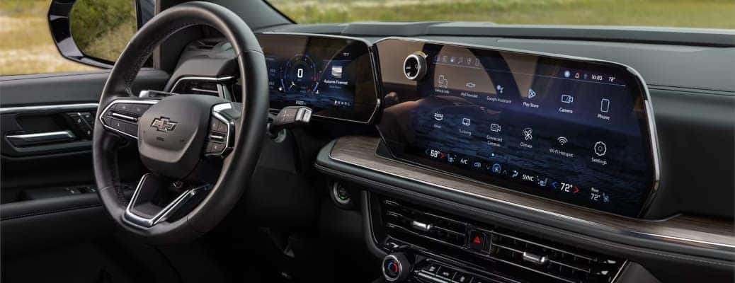 The controls and displays in the 2025 Chevy Tahoe.