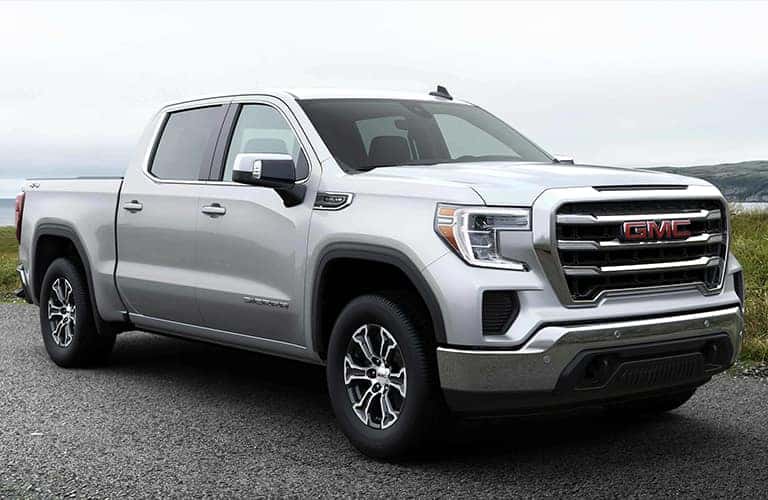 2021 GMC Sierra 1500 side/angled front view