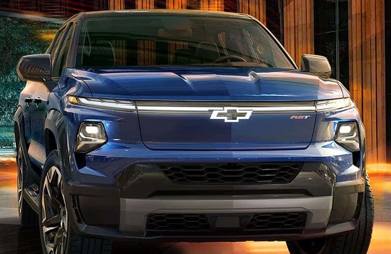 2023 Chevrolet Silverado EV truck front end