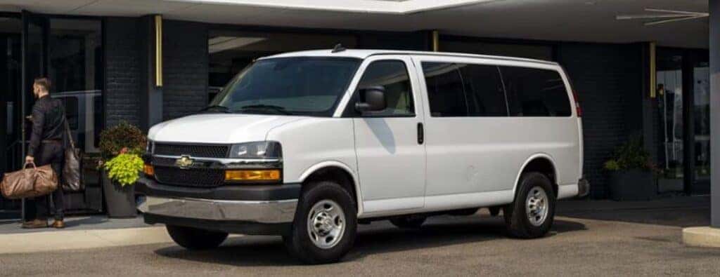 2025 Chevrolet Express 2500 vs 3500 models | Carl Black Chevrolet Buick ...