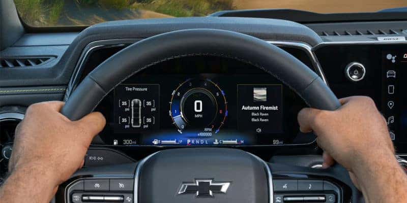The digital dashboard in the 2023 Chevy Colorado.