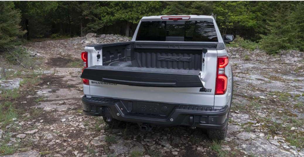The Multi Flex tailgate on the Silverado 1500.