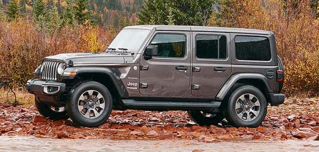 How Much Can the 2018 Jeep Wrangler Tow? | Crestview Chrysler