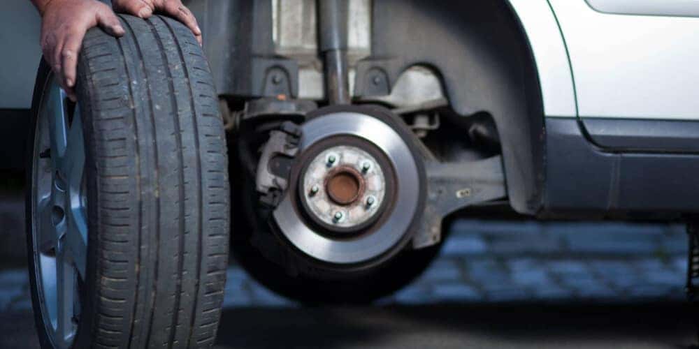 Removing a wheel from a vehicle 