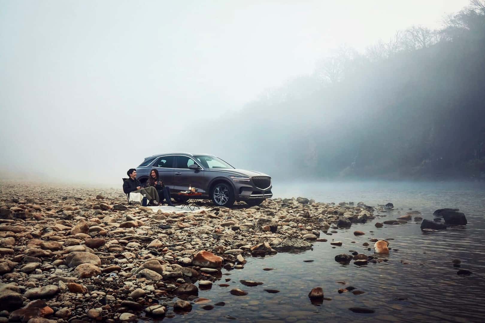 Genesis GV70 RIver