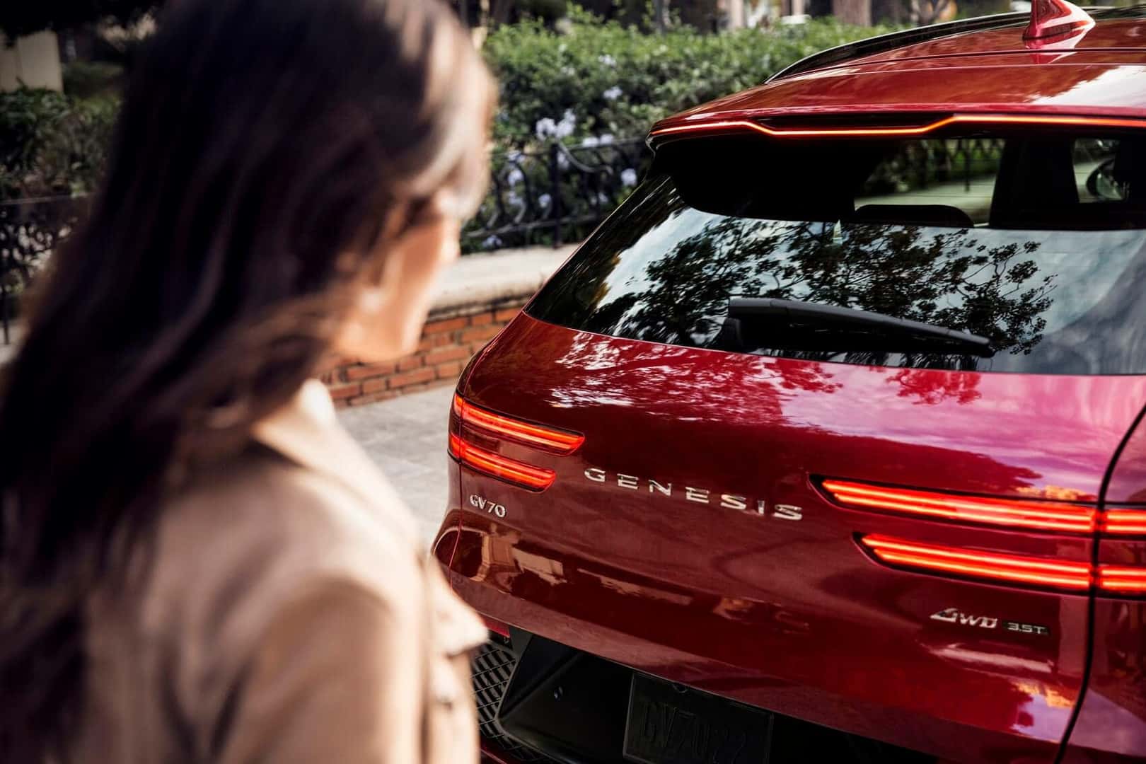 A Bold Design to Help You Stand Out: Genesis GV70 Design