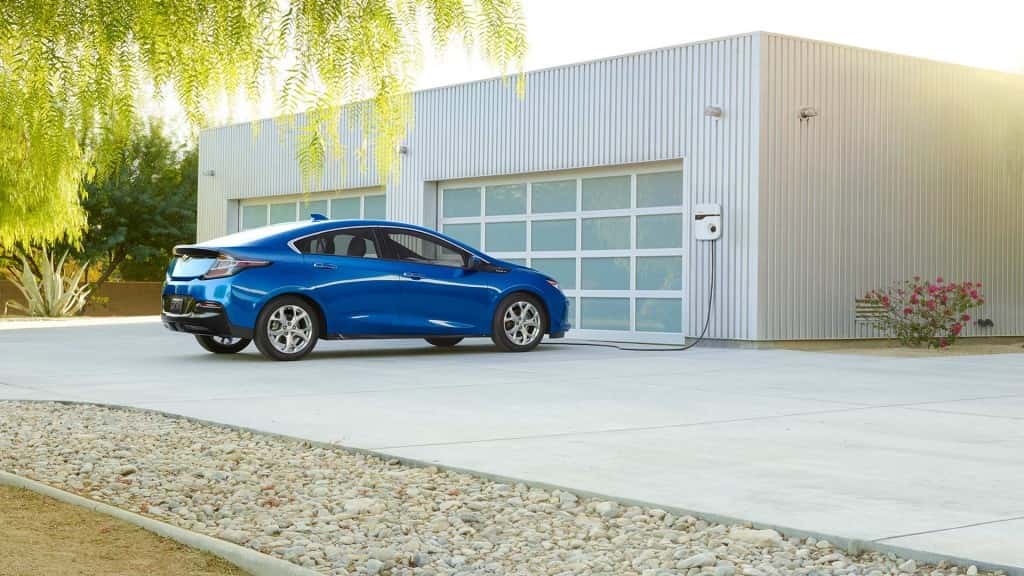 2017-Chevy-Volt