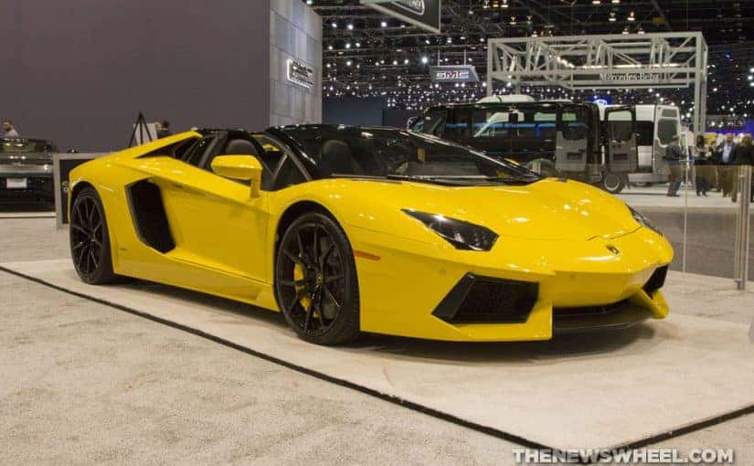 lamborghini aventador spyder yellow