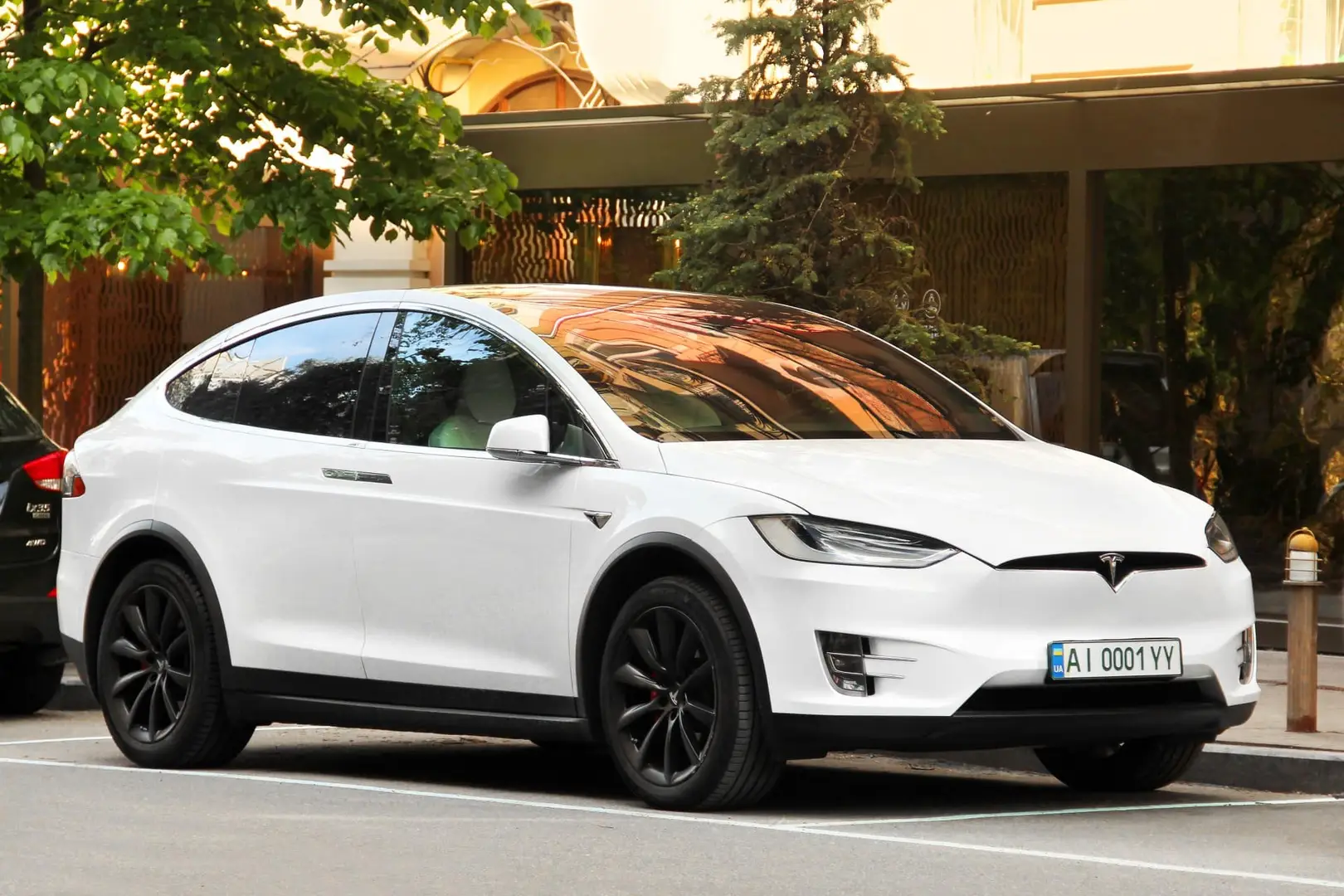 Should i buy a used tesla hot sale model x