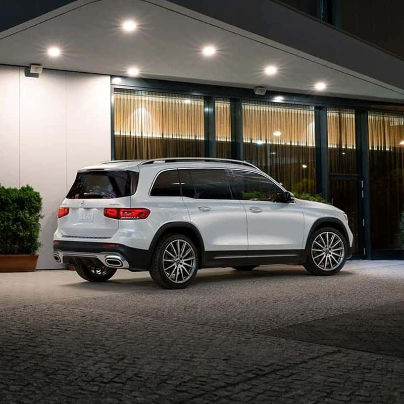 Exclusive Manager's Specials at Mercedes-Benz of Barrington
