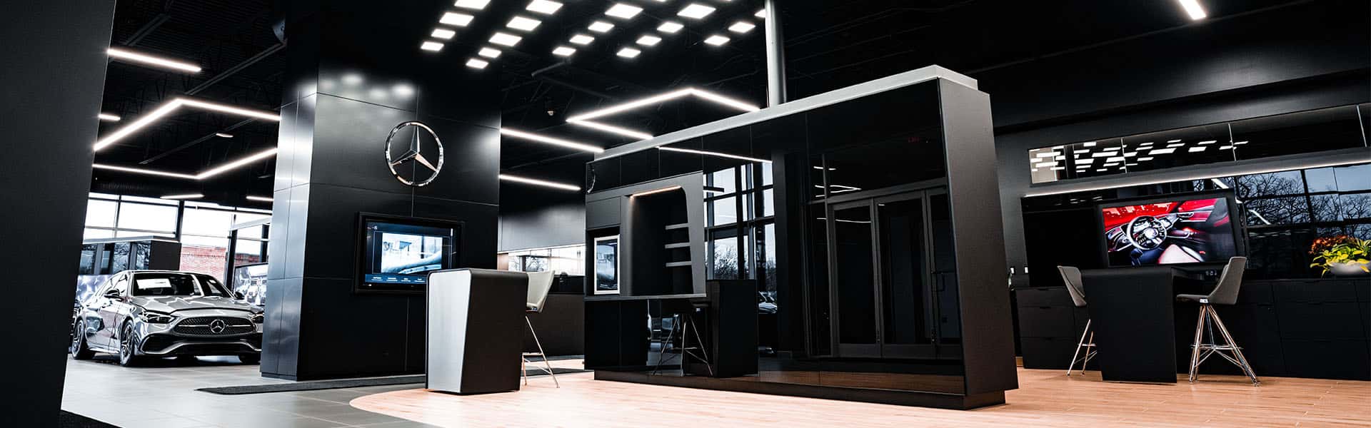 Mercedes-Benz of Barrington Showroom