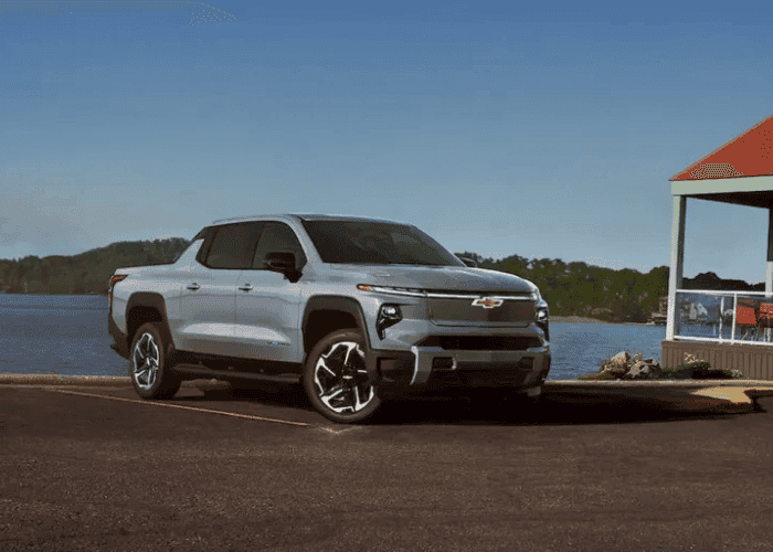 Chevy-Trucks-Indianapolis---Chevy-Silverado-EV