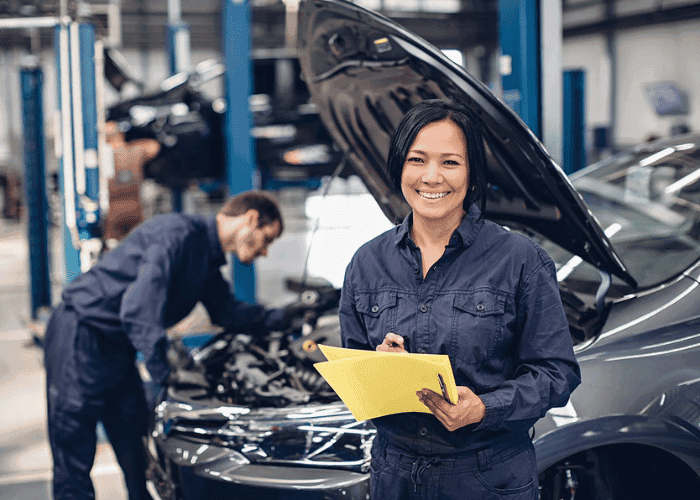 Kia-Dealership-Columbus-Indiana---certified-Kia-auto-service