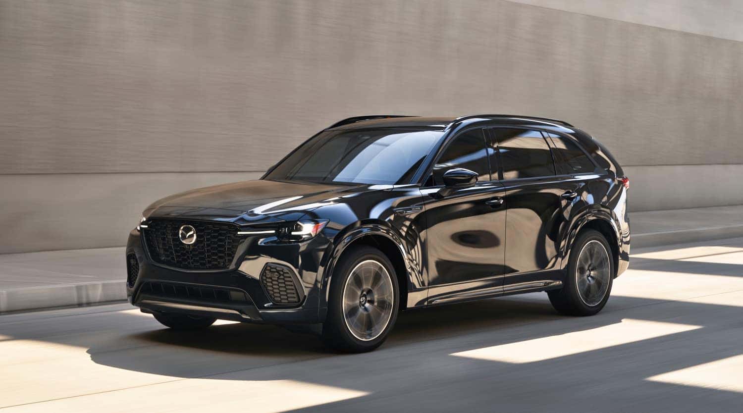 Which One To Get: 2025 Mazda CX-70 or 2025 BMW X5 | Safford Brown