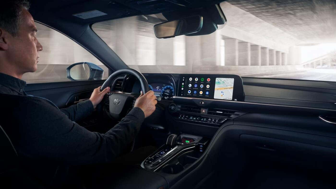 Toyota Crown Interior