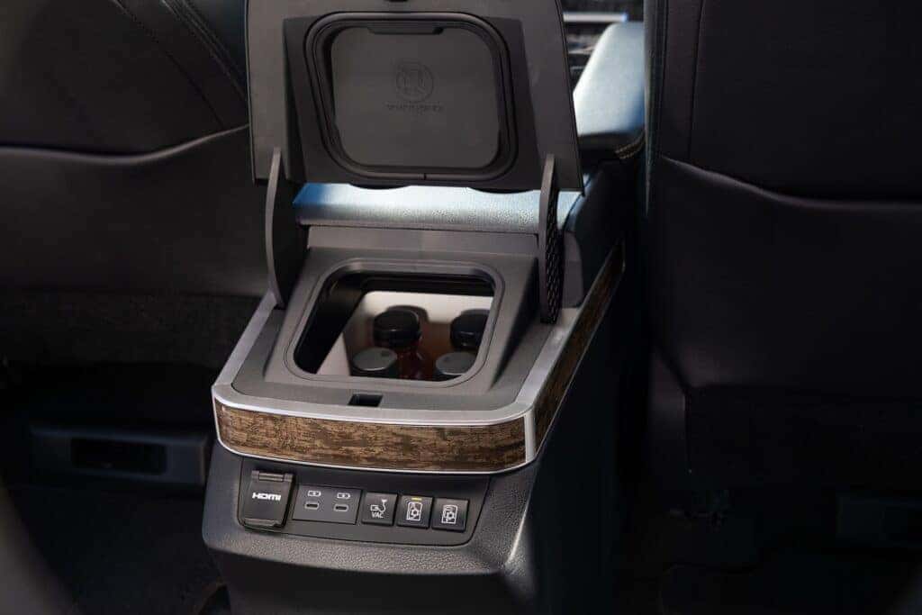 Toyota Sienna Middle Interior Cupholder