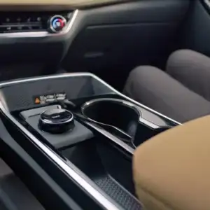 2026 Chevrolet Equinox center console