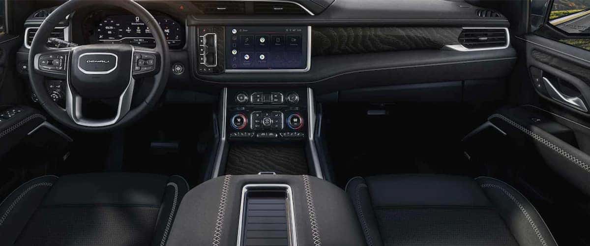 2022 GMC Yukon interior